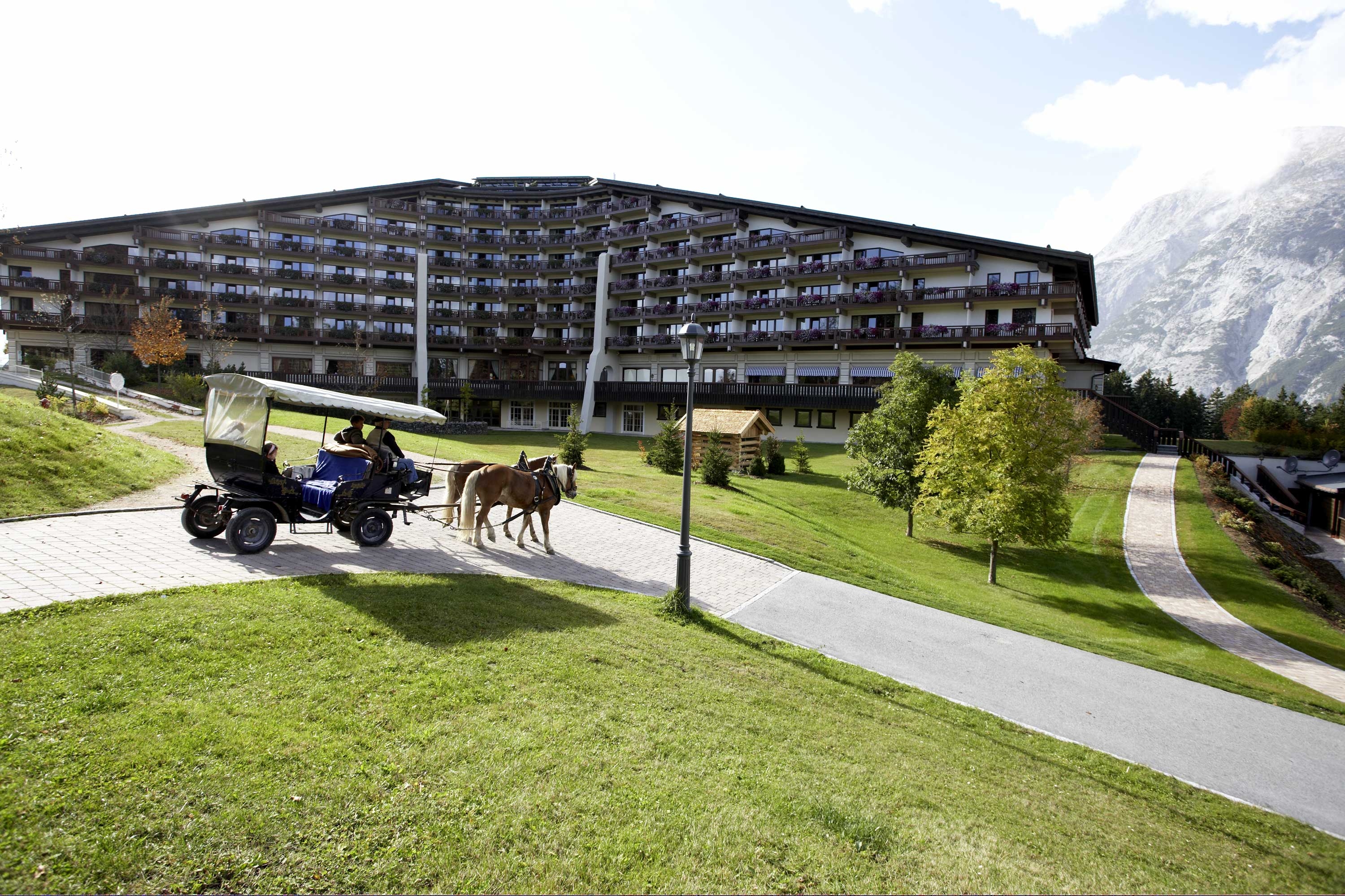 Interalpen-Hotel Tyrol in Telfs-Buchen bei Innsbruck