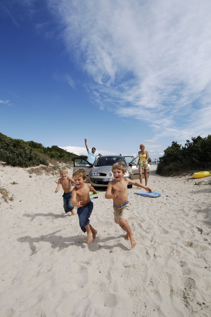 Mietwagen Familie Strand Urlaub - Sunny Cars