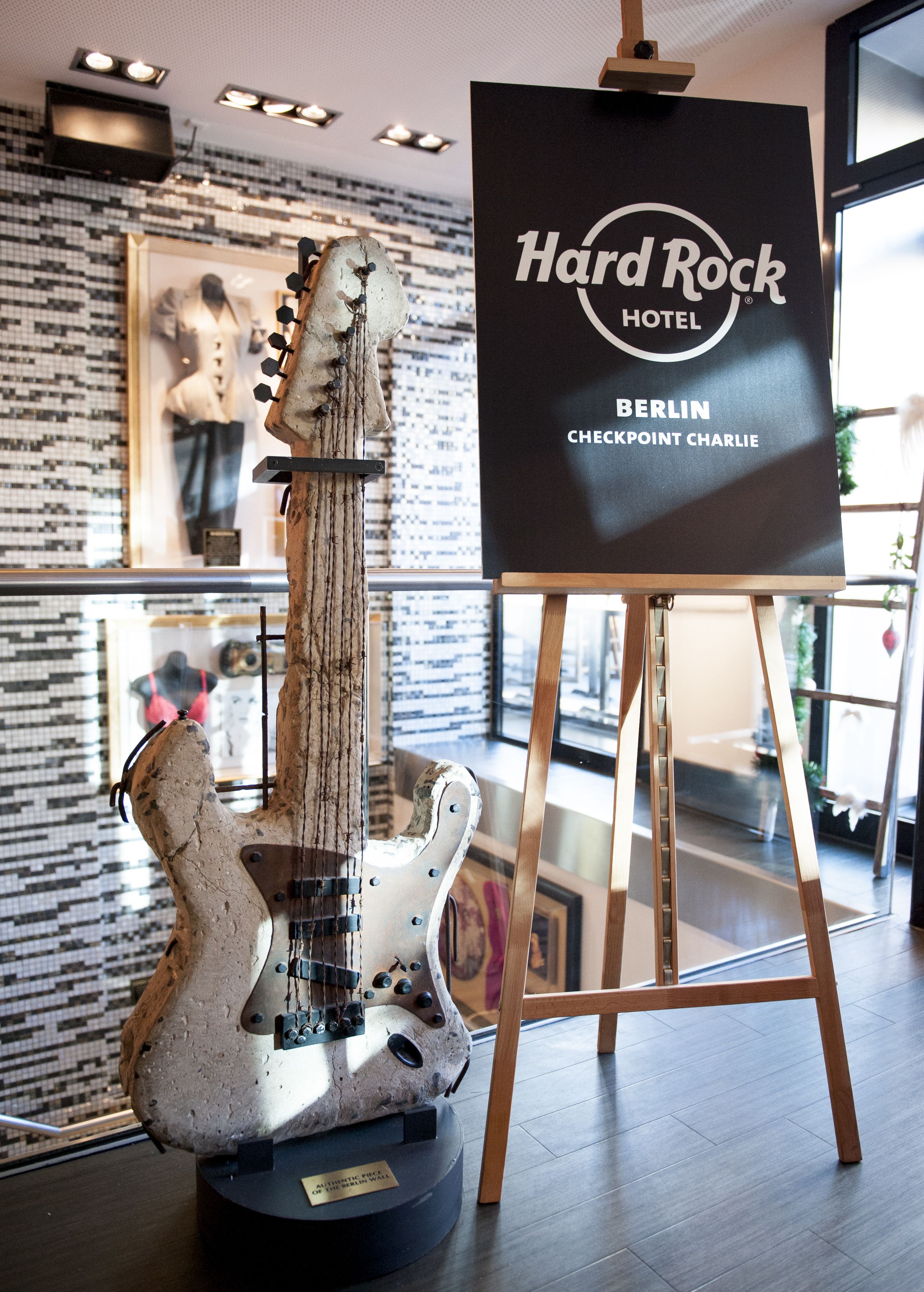 Hard Rock Hotel Checkpoint Charlie Berlin - Key Visual - Foto: Hard Rock International