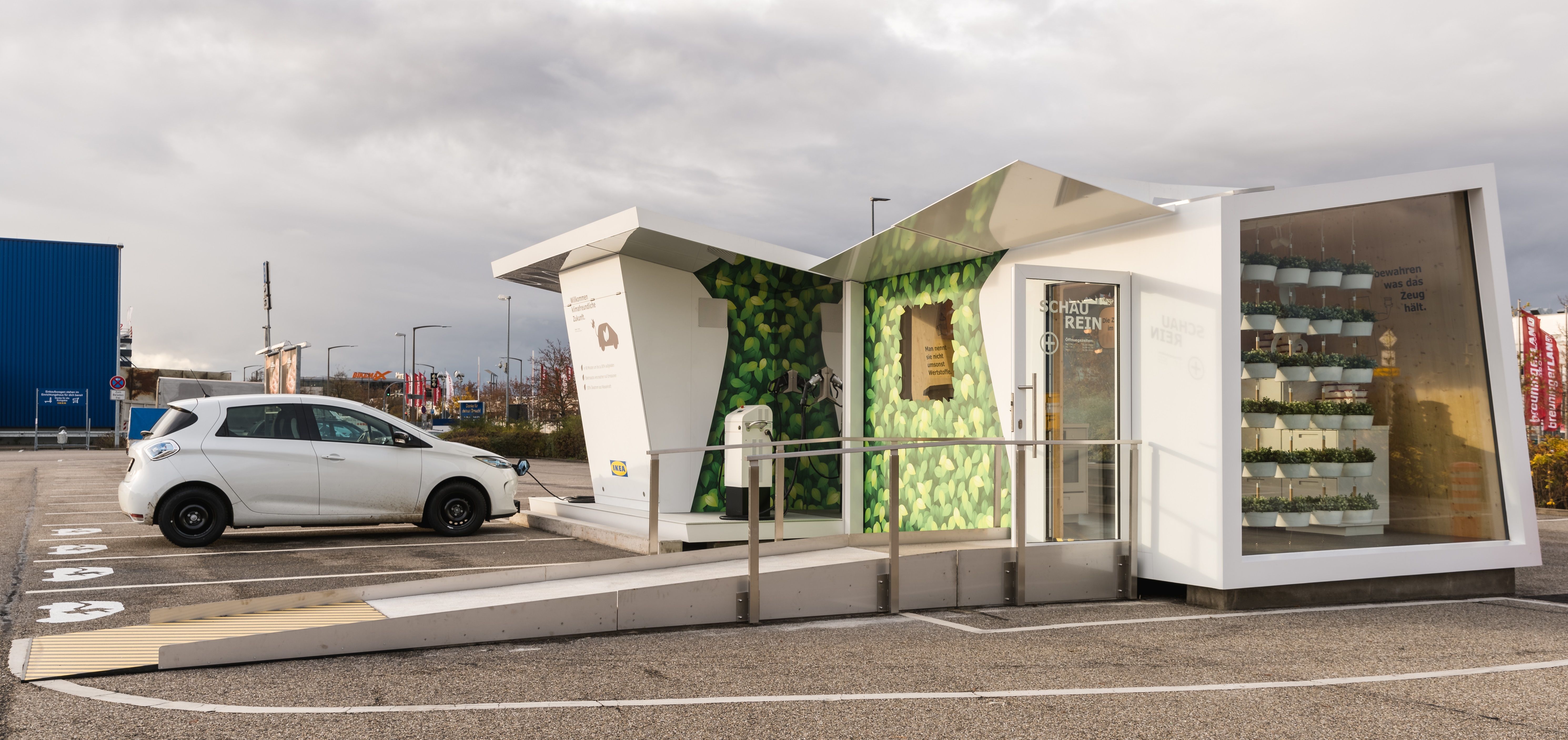 So sieht eine innovative E-Tankstelle aus (Foto: Ikea)